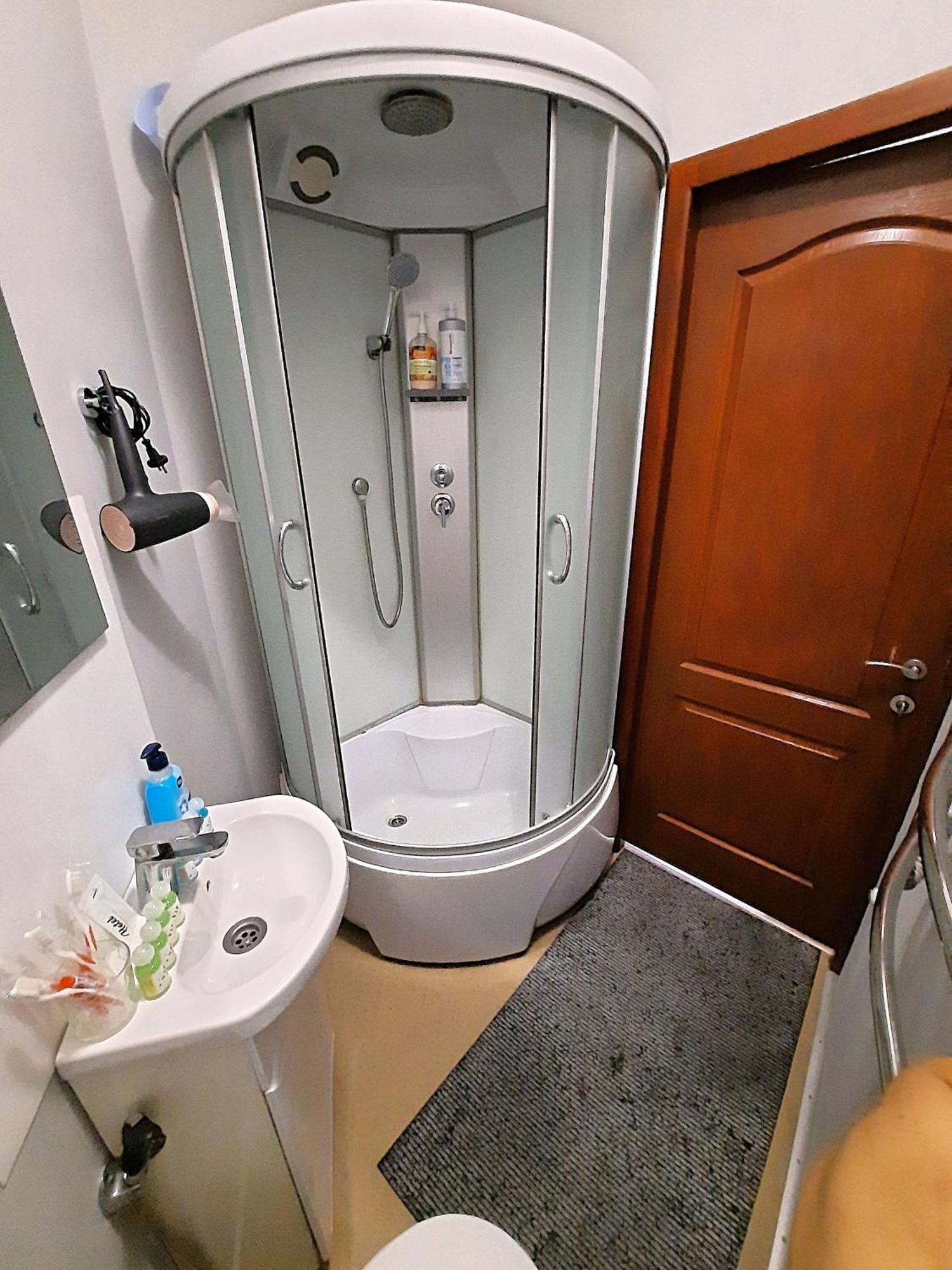 Alex Apartments: Central Two-Room Apartment with 24/7 Self-Check-In Poltava Exterior photo