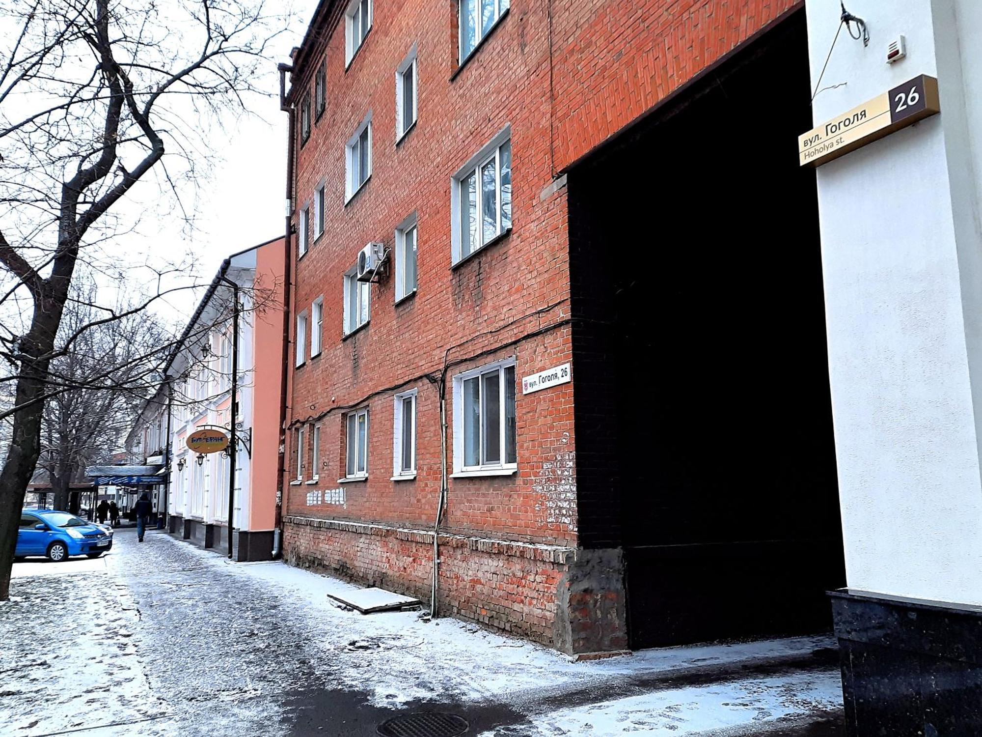 Alex Apartments: Central Two-Room Apartment with 24/7 Self-Check-In Poltava Exterior photo